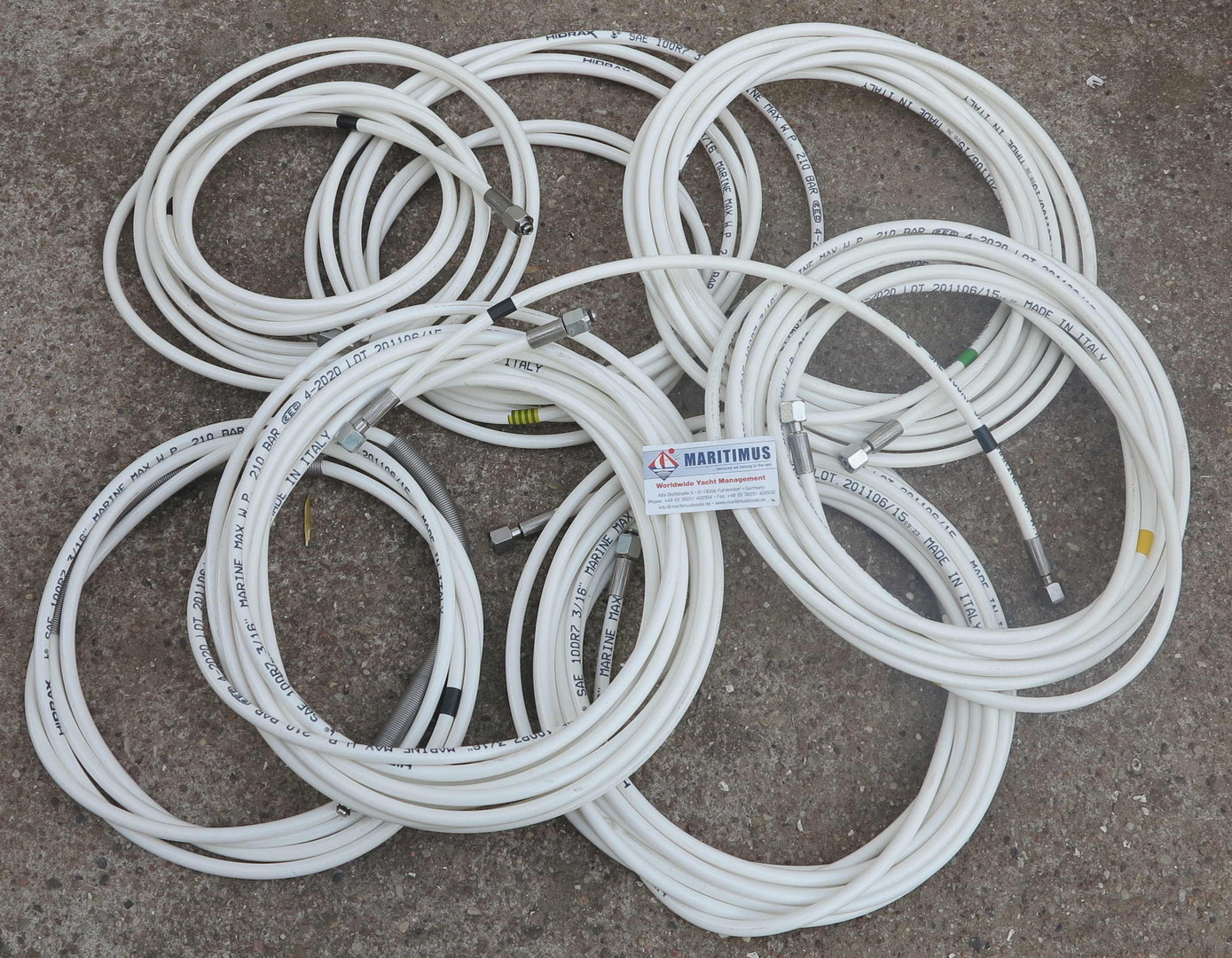 3/4 ID x 25 ft EPDM Coupled Air Hose 140 PSI RD